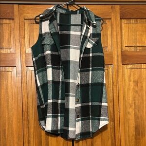 Plaid Sleeveless Vest - Green and Black